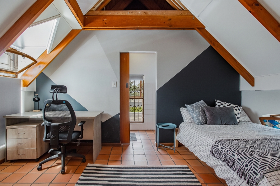 4 Bedroom Property for Sale in Vrykyk Western Cape